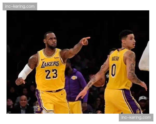 湖人詹姆斯接受三当家角色 保存体能立足防守打关键球能力提升